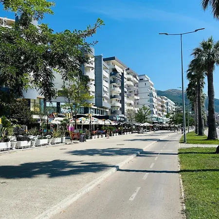 Blue Escape Lungo Mare * Vlorë