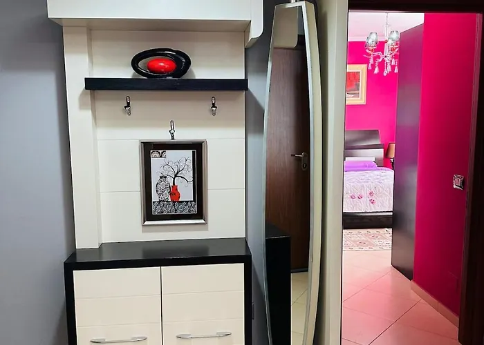 Blue Escape Lungo Mare Daire Avlonya